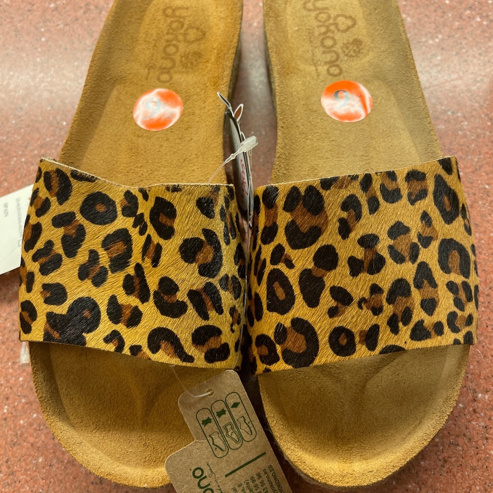 Leopard Print Slide Sandals - Women
